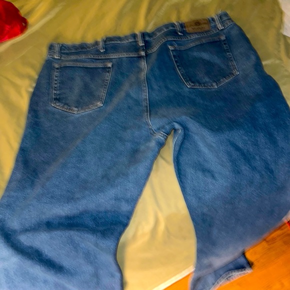 Wrangler 46x32 - Picture 2 of 4